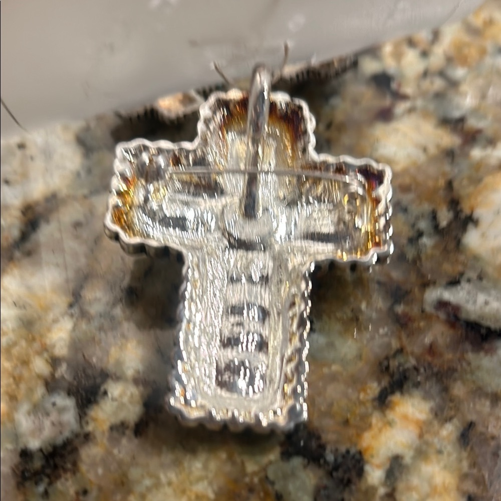 Icon Collection Cross Jewelry Set - Picture 5 of 6